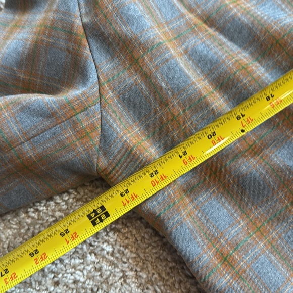 STEVE MADDEN rupi cropped blazer in grey plaid - Picture 13 of 13